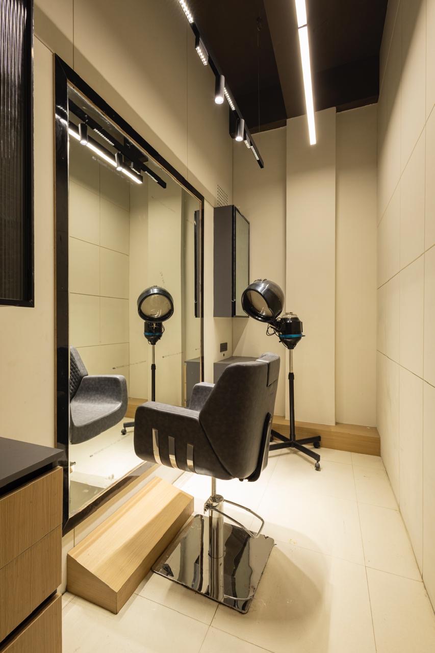 The Hair Lounge — gallery 2