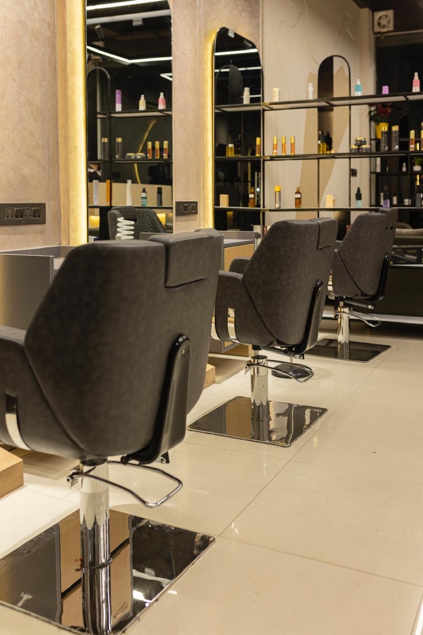 The Hair Lounge — gallery 4