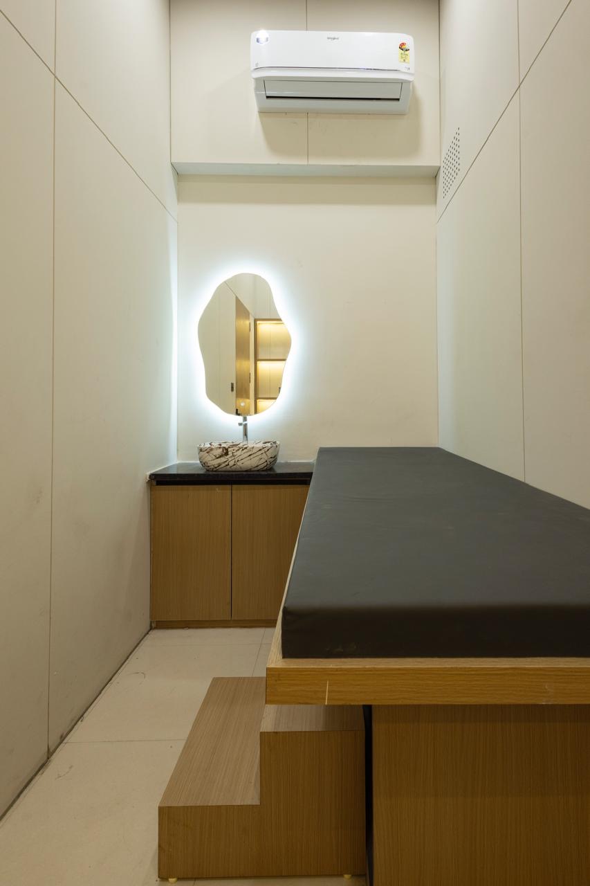 The Hair Lounge — gallery 9